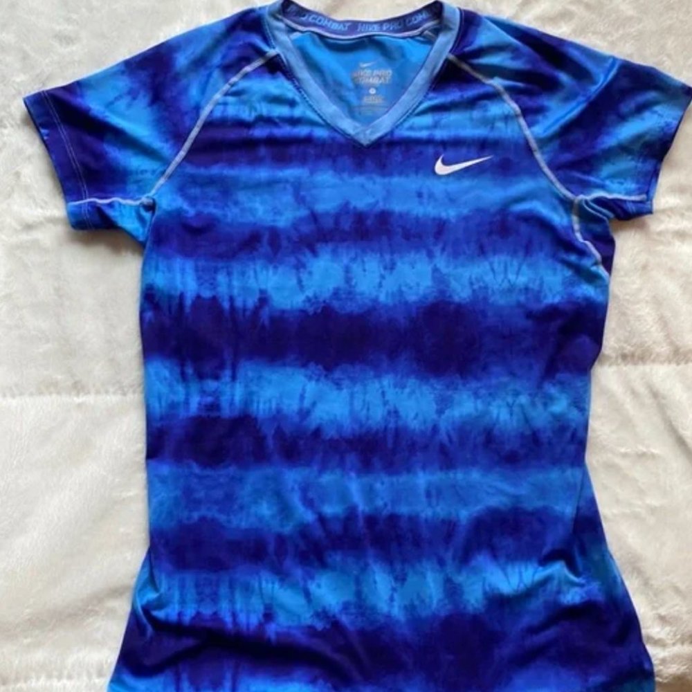 Nike pro combat shirt Large